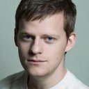 Lucas Hedges als Robert Gottlieb