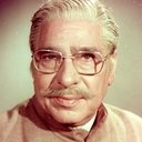 Madan Puri als Professor Puri
