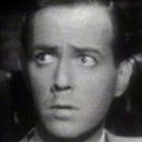 Arthur Macrae als A.W. Alabaster