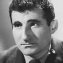 Marcel Pérès als Mr Lenoir