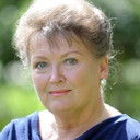 Sarah Badel als Joanna Snow