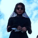 Mirna Ugarte als Crupier