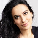 Sofia Gonzalez als Aunt Vicki