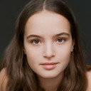 Emilia Packard als Lilly