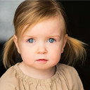 Raine Monroe Boland als Lisa Marie Presley (3 years)