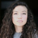 Isabela Costine als Constance