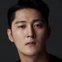 Jeong Seung-won als Woo-jin 73