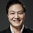 정웅인 als Choi Du-sik