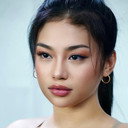 Hershie de Leon als Irene