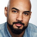 Nicholas Christopher als James Reese Europe