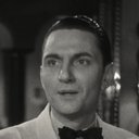 Léo Lapara als Bernard (segment "Le retour de Jean")