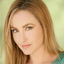 Aimee Brooks als Annie