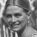 Nina van Pallandt als Eileen Wade