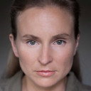 Anastasiia Renard als Svitlana