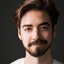 Jake Elitzer als Mission Control (Voice)