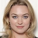 Sophia Myles als Darcy Tirrel