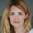 Angela Gollan als L'élève de piano