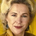 Camilla Braaksma als Carmen Helman