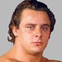 Tom Billington als The Dynamite Kid