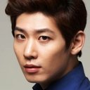 Shin Hyun-ho als 