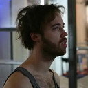 Ross Cowan als Fleeing Man