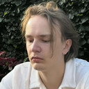 André Kappelgaard Plesner als The Homeless Guy
