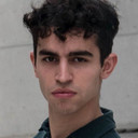 Theodore Vrachas als Valentin