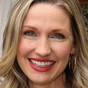 Catherine McCord als Lola Model