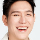 รัชพงศ์ อโนมกิติ als Poppy