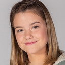 Clara Apel als Maja