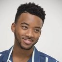 Algee Smith als Sam