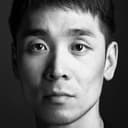 김인권 als Assistant Manager Lee