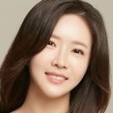 Han Yeo Wool als Tribute young woman