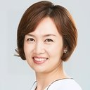 Han Hee-jung als Child Welfare Center Employee