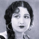 Claire de Lorez als Anna