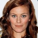 Cassidy Freeman als Erin Luger