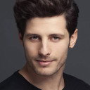 Ali Yağcı als Burak Yangel