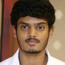 Akash Puri als Surya in Teenage