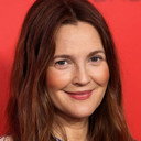 Drew Barrymore als Davidson's Receptionist
