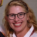 Friné Velilla als Frine Velilla