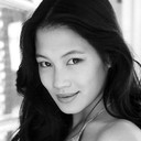 Eugenia Yuan als Hai'er (segment "Going Home")