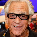 Barry Weiss als Himself