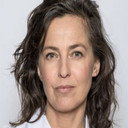 Elodie Miramont als Julia