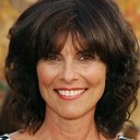 Adrienne Barbeau als Sally Jupiter / Police Dispatcher (voice)