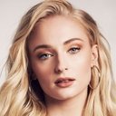 Sophie Turner als Heather