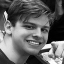 Joseph Cummings als Detective Wyatt Sutton