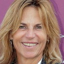 Virginie Couperie als Gail Greenough