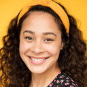 Jasmine Williams als Tara