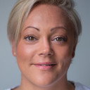 Stevie Binns als Mand
