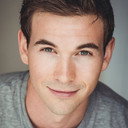 James Davies als Colin Lovell